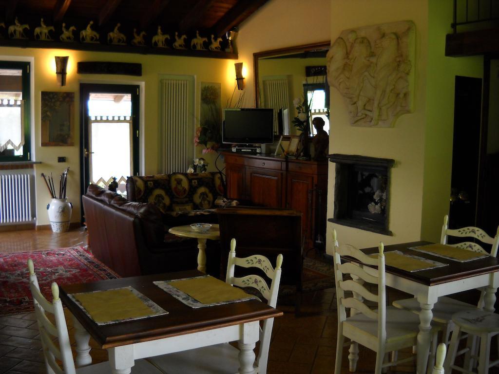Agriturismo Maiocchi Villa Borgarello Eksteriør billede