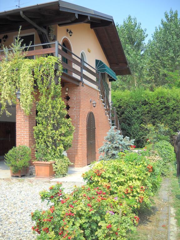 Agriturismo Maiocchi Villa Borgarello Eksteriør billede