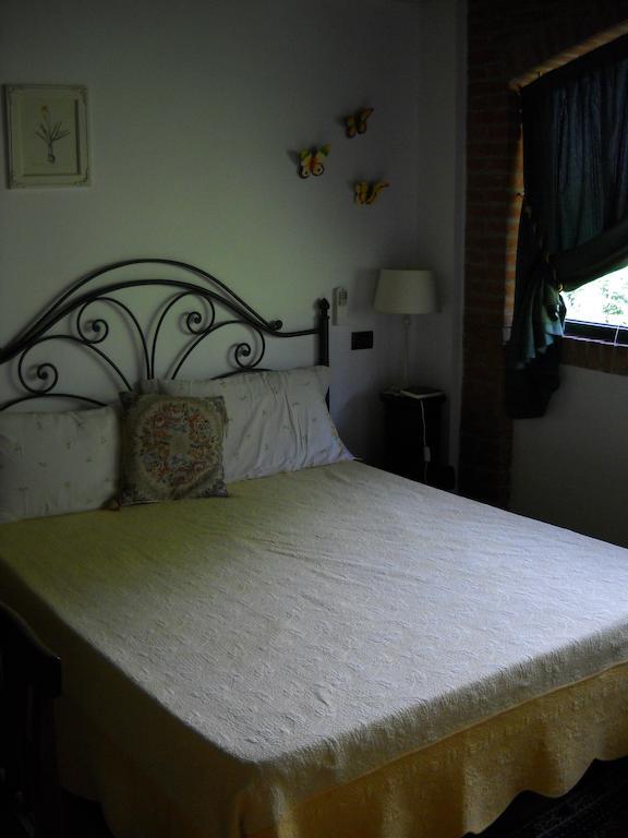 Agriturismo Maiocchi Villa Borgarello Værelse billede