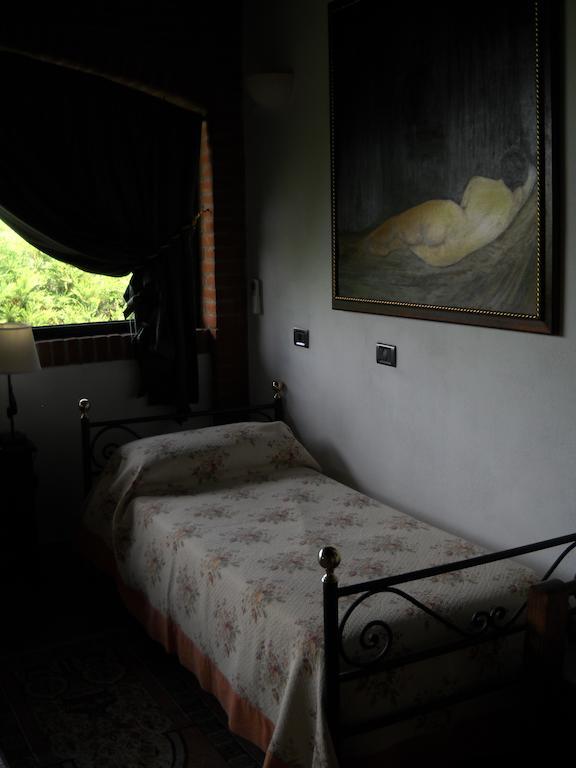 Agriturismo Maiocchi Villa Borgarello Eksteriør billede